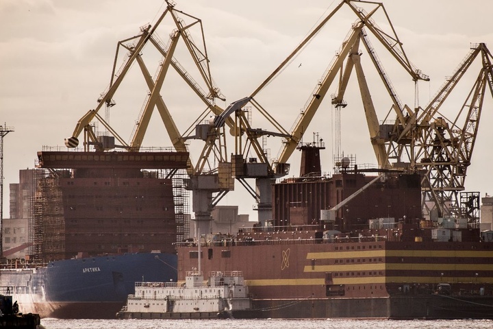 Норвегія занепокоєна: Росія збирається протягнути повз них плавучу АЕС