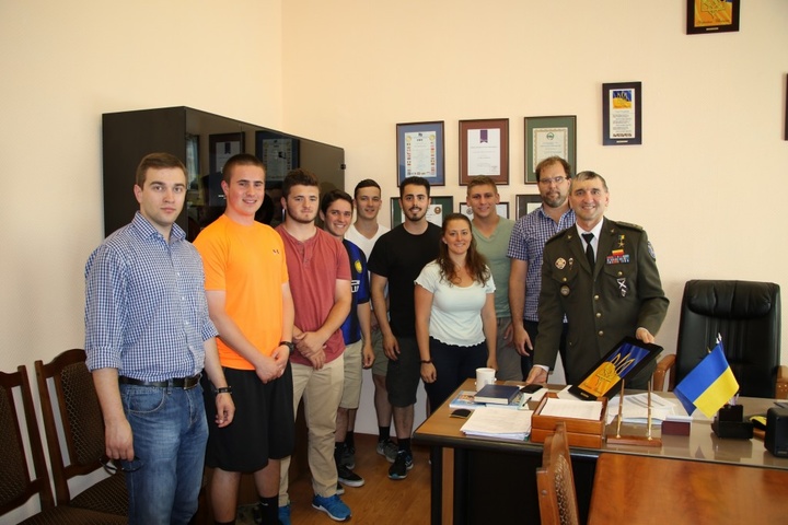 До Київського військового ліцею імені Івана Богуна завітали американські студенти