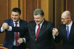 Гройсман з Яценюком влаштовують сепаратні ігри за спиною президента – політолог