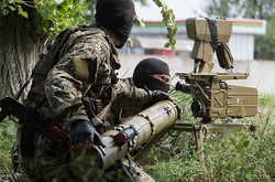 Бойовики застосовують гранатомети та стрілецьку зброю