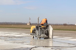 У Запоріжжі на кілька днів закрили аеропорт   