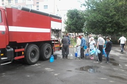 Підвіз води населенню міст, які внаслідок обстрілів лишилися без водопостачання