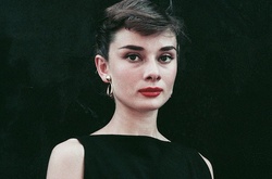 Икона стиля Одри Хепберн