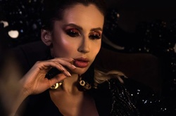 В новом видеоклипе Лободы убили журналиста