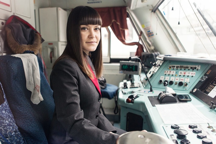 В Україні жінкам дозволять працювати машиністами метро