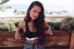  Голландская модель показала, как делает идеальные фото в Instagram