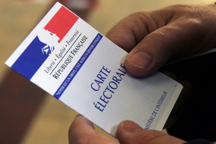 Вибори у Франції можуть встановити новий антирекорд явки