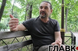 Відомий науковець розказав, як над ним знущались в МАУ після прохання обслуговувати українською