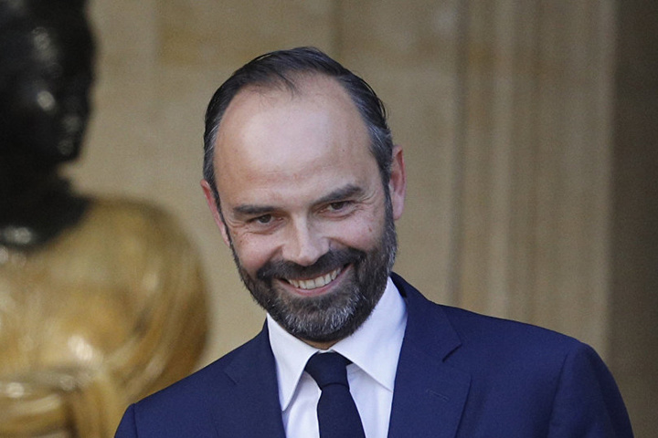 Прем’єр Франції заявив про цілковиту перемогу партії Макрона на виборах
