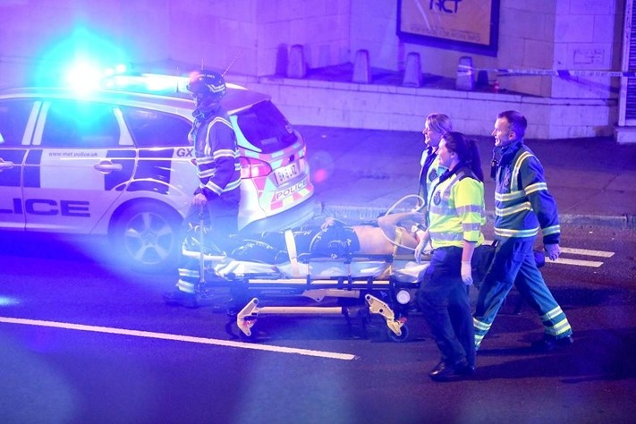 Скотленд-Ярд про нічний інцидент у Лондоні: одна людина загинула, 10 поранених