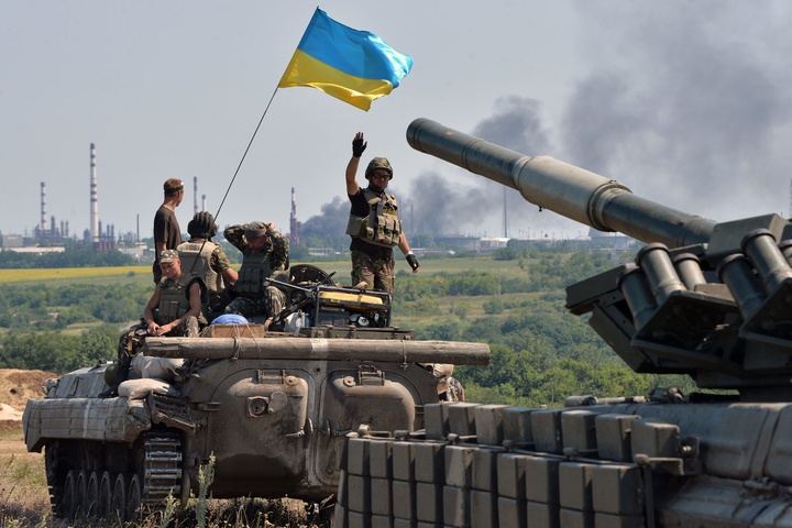 На донецькому напрямку поранено шістьох українських воїнів