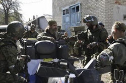 У «ЛНР» російські радники бойовиків вимагають собі житло 