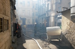 Подвір'я Печерського суду