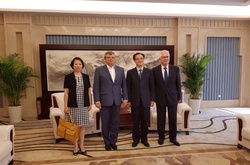 Україна і Китай обговорили лібералізацію умов поїздок між країнами