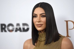 Ким Кардашьян заявила, что целлюлит ей «нафотошопили»