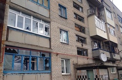 Проросійські терористи обстріляли Мар'їнку, є поранені