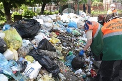 Прибирання сміття у Львові