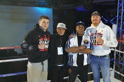 Сіренко знову нокаутував суперника на перших секундах бою