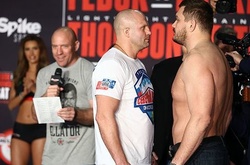 Росіянин Ємельяненко програв за 74 секунди американському бійцю 