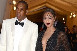 Близнецов Бейонсе и Джей Зи выписали из клиники