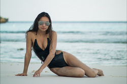 Полезные идеи для девушек: как правильно фотографироваться на пляже