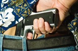 Дві третини українців проти легалізації продажу вогнепальної зброї – опитування