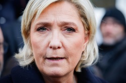 Ле Пен висунули звинувачення у справі фіктивних помічників у Європарламенті