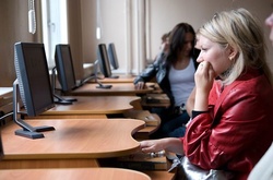 Экзамен на знание ПДД: украинцам приготовили новые вопросы