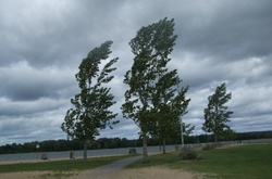 Очікуються пориви вітру 15-18 м/с