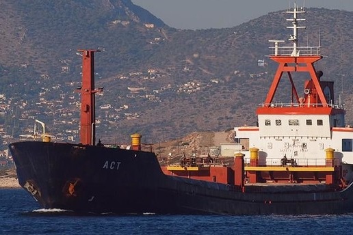 Грецька берегова охорона відкрила вогонь по турецькому судну