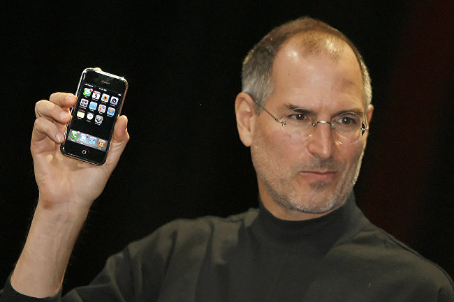 10 лет iPhone: научились ли мы жить со смартфонами?