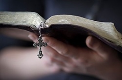 У Росії читання Біблії прирівняли до мітингів