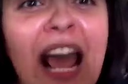 Как оголтелая толпа громила штаб Навального