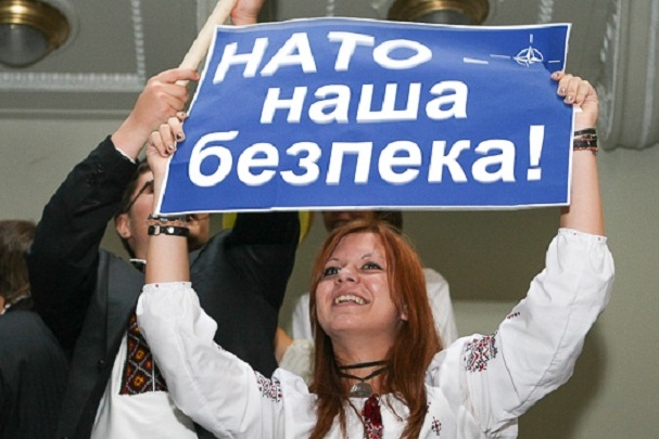 Більшість українців підтримують вступ України до НАТО - опитування