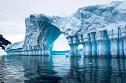 Ученые выяснили, что уничтожает льды Антарктики