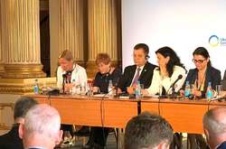 &nbsp;Степан Полторак на міжнародній конференції у Лондоні