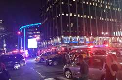 Потяг зійшов з рейок на вокзалі в Нью-Йорку