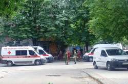 У центрі Луганська прогримів вибух, є жертви