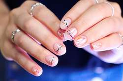 Браслеты на ногтях: 13 идей необычного маникюра 