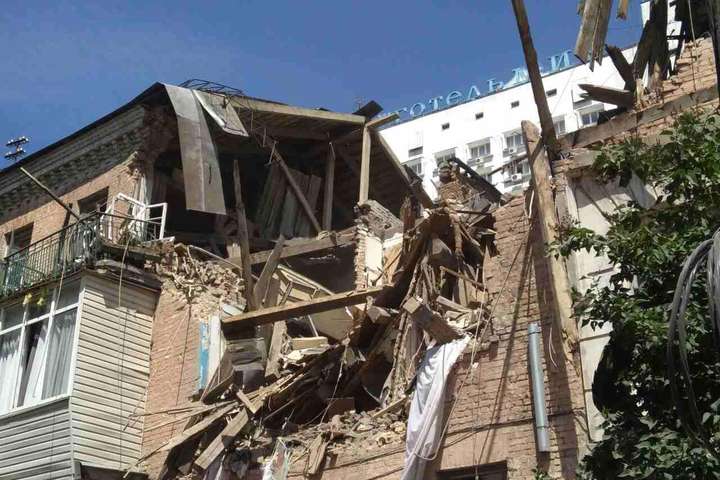 Жителям будинку у Києві, зруйнованого через вибух, пообіцяли тимчасове житло