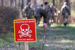  Втрат серед бійців сил АТО внаслідок ворожих обстрілів не було. 