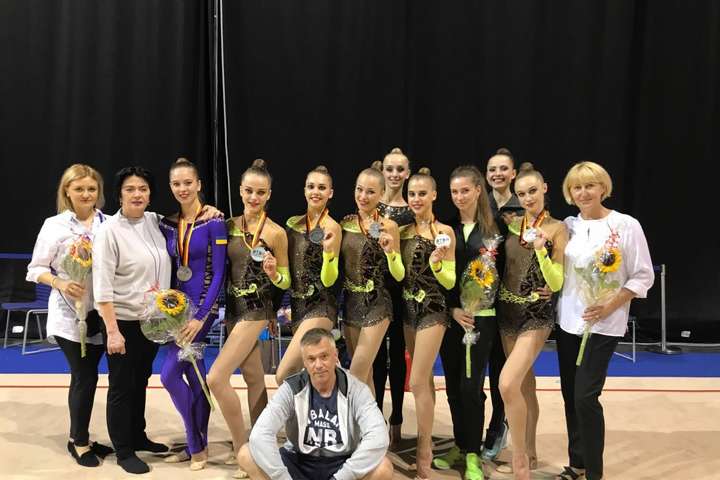 Збірна України завоювала срібло на етапі Кубка світу з художньої гімнастики 