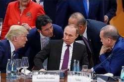 Кремлівські ЗМІ «домалювали» Путіна у порожнє крісло на G20