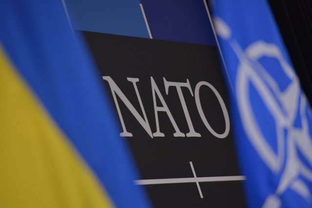 Столтенберг: НАТО продовжить тісну співпрацю з Україною