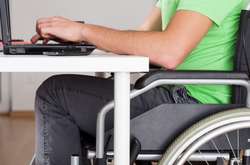 Порошенко підписав закон про соцвиплати поліцейським, які отримали інвалідність 