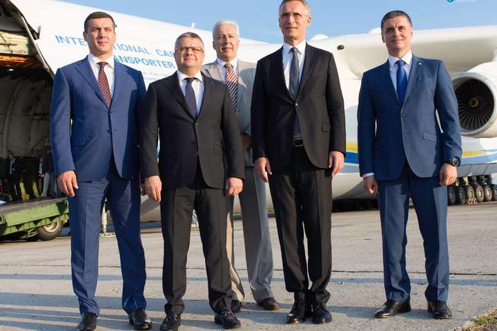 Генсек НАТО сподівається, що українські літаки працюватимуть на Альянс 