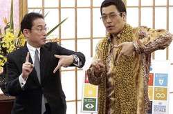 Автор хита Pen-Pineapple-Apple-Pen переделал его для продвижения программы ООН