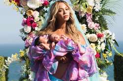 Бейонсе представила миру новорожденных близнецов