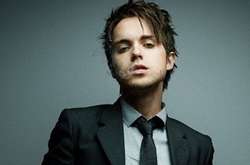 Звезда сериала «Герои» признался в нетрадиционной ориентации