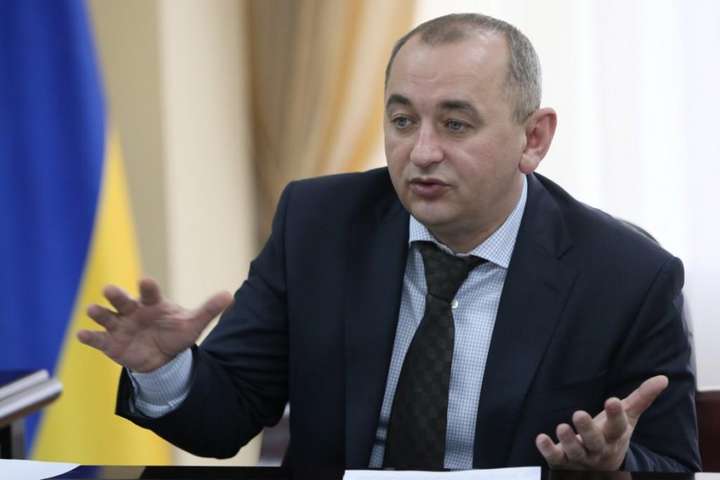 Прокурори повідомили про підозру вже 56 податківцям Клименка